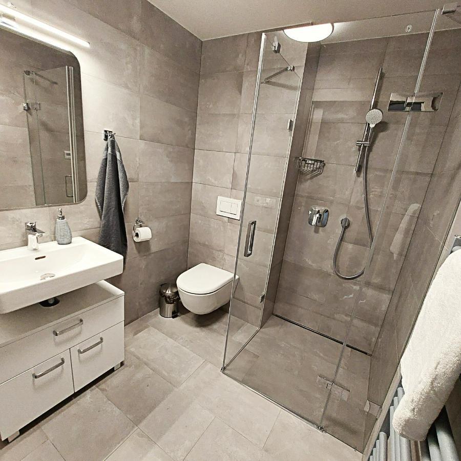 Apartman Na Kraji Lesa Янов над Нисоу Екстериор снимка