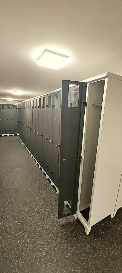 Apartman Na Kraji Lesa Янов над Нисоу Екстериор снимка