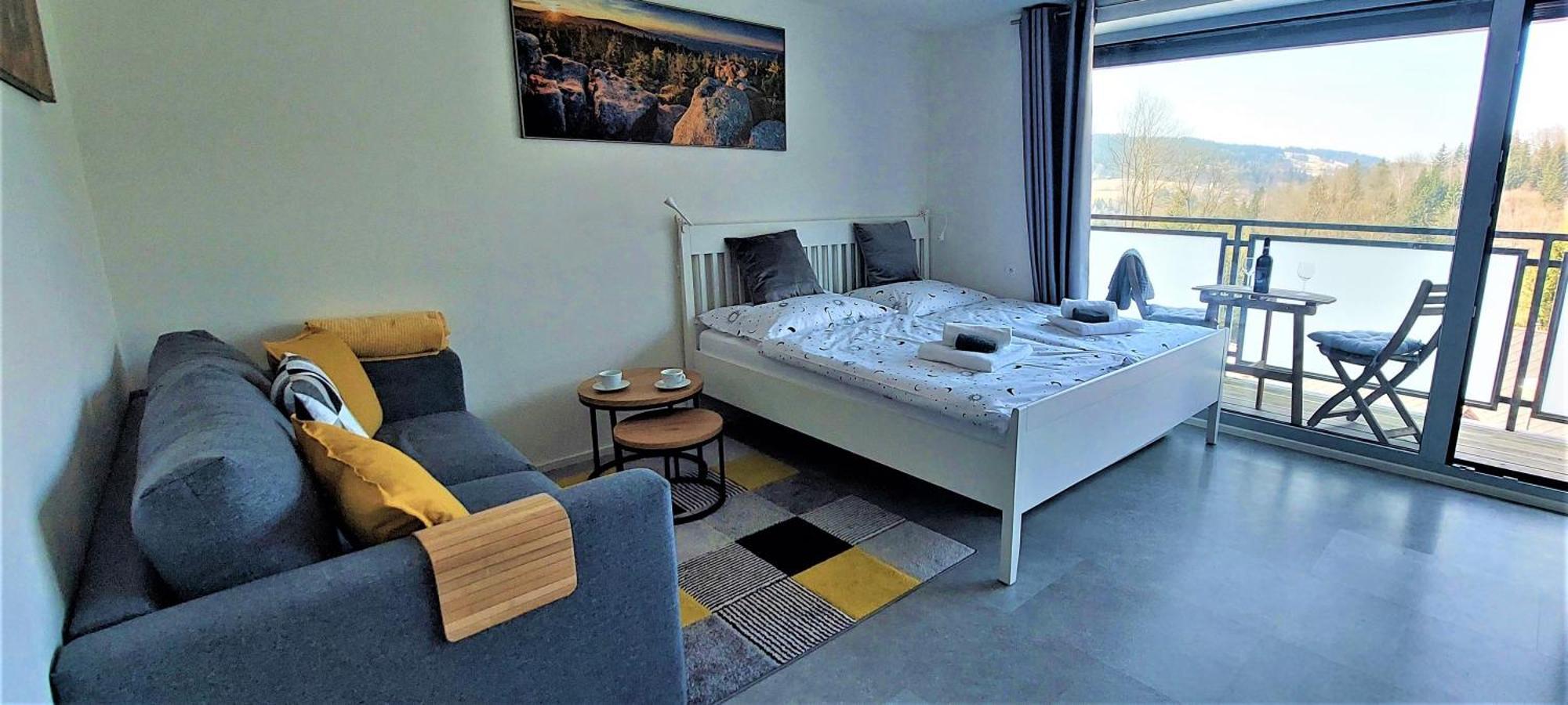 Apartman Na Kraji Lesa Янов над Нисоу Екстериор снимка